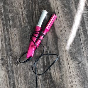 Instyler hair straightener